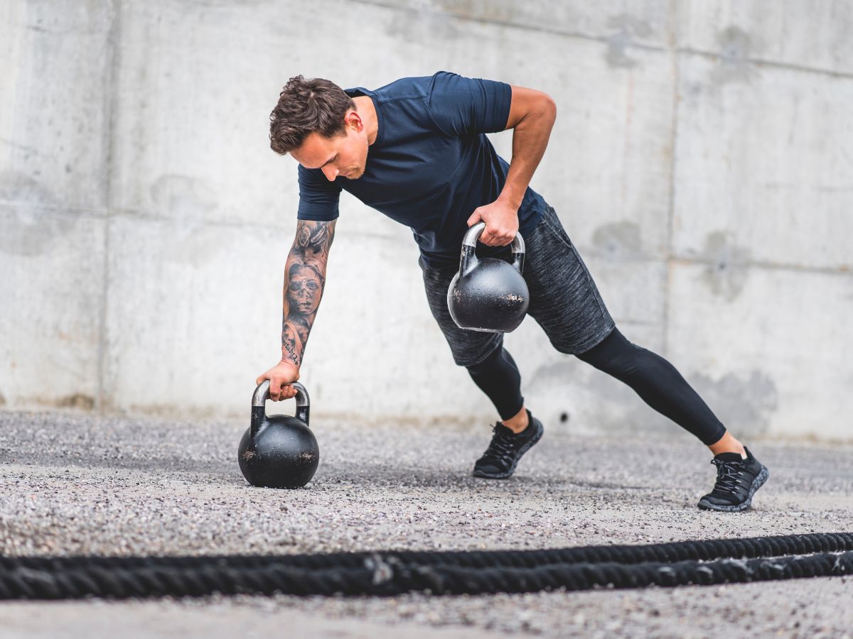 Kettlebell Gorilla Rows